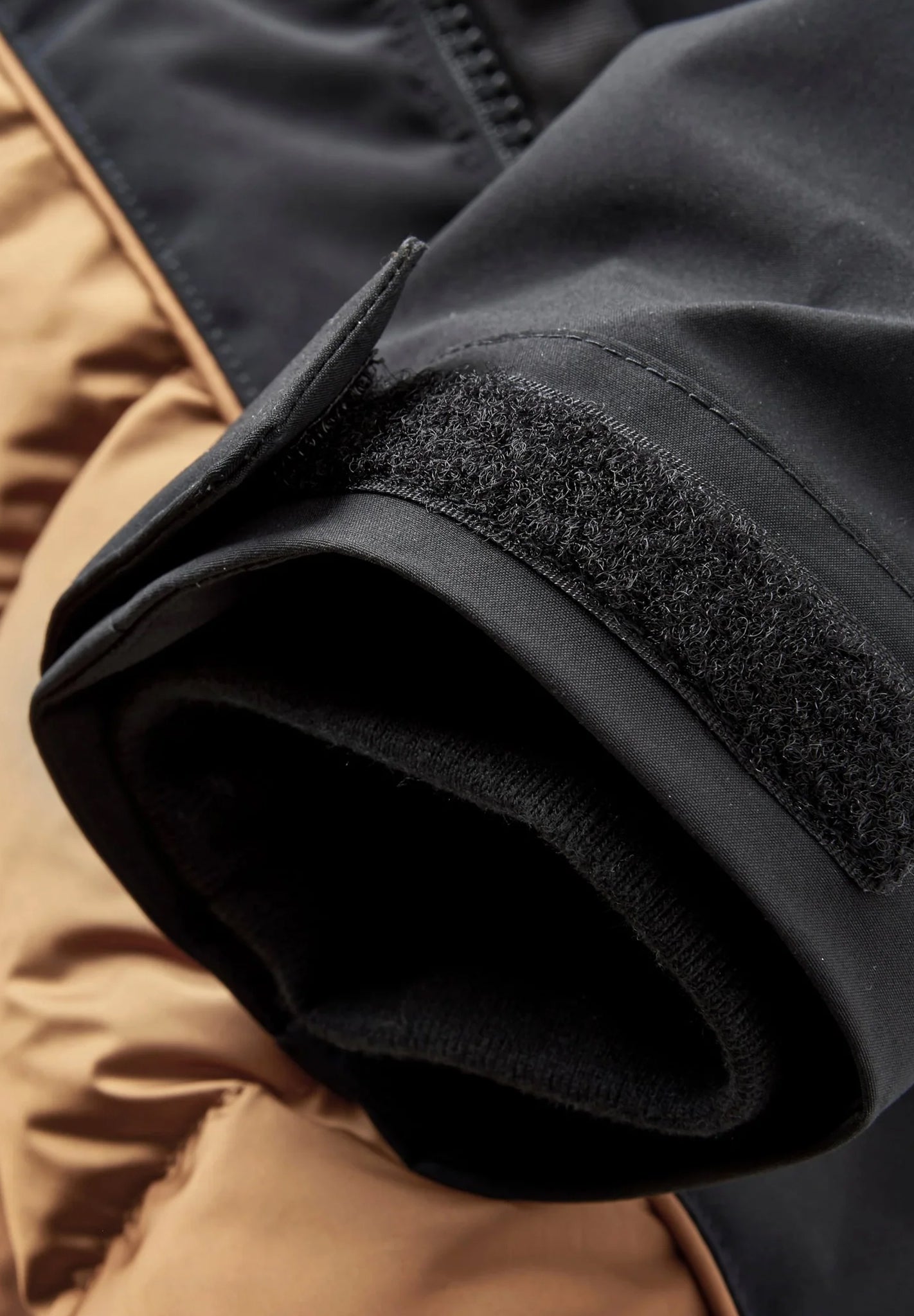 PASSENGER - Baltic Recycled Insulated Parka - Black - BACKYARD