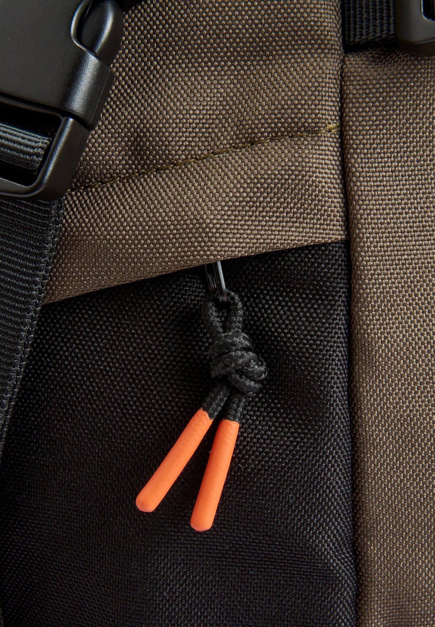 PASSENGER - Boondocker Recycled 32L Backpack - True Black Khaki - BACKYARD