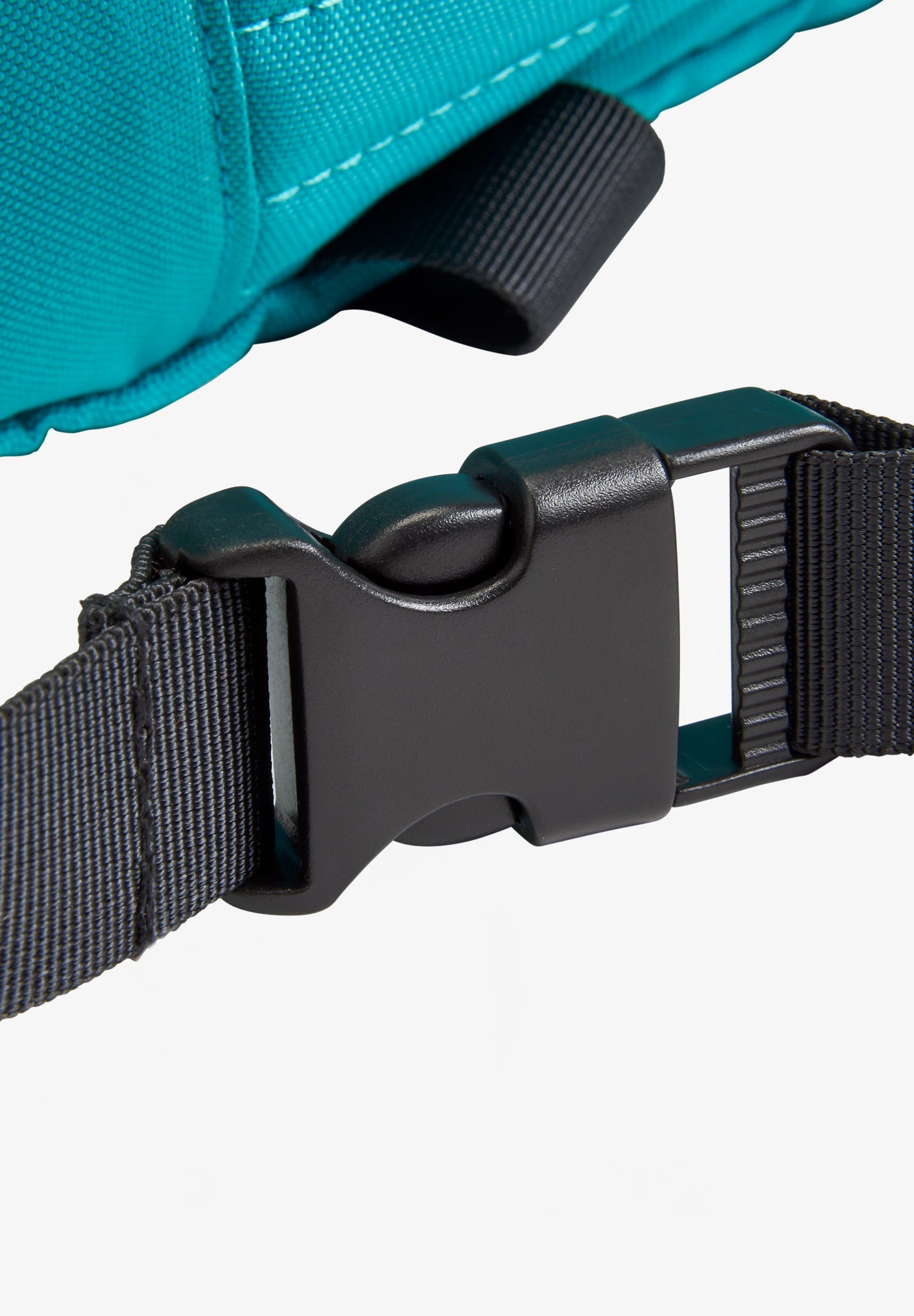 PASSENGER - Boondocker Recycled Hip Pack - Multi Colour - BACKYARD