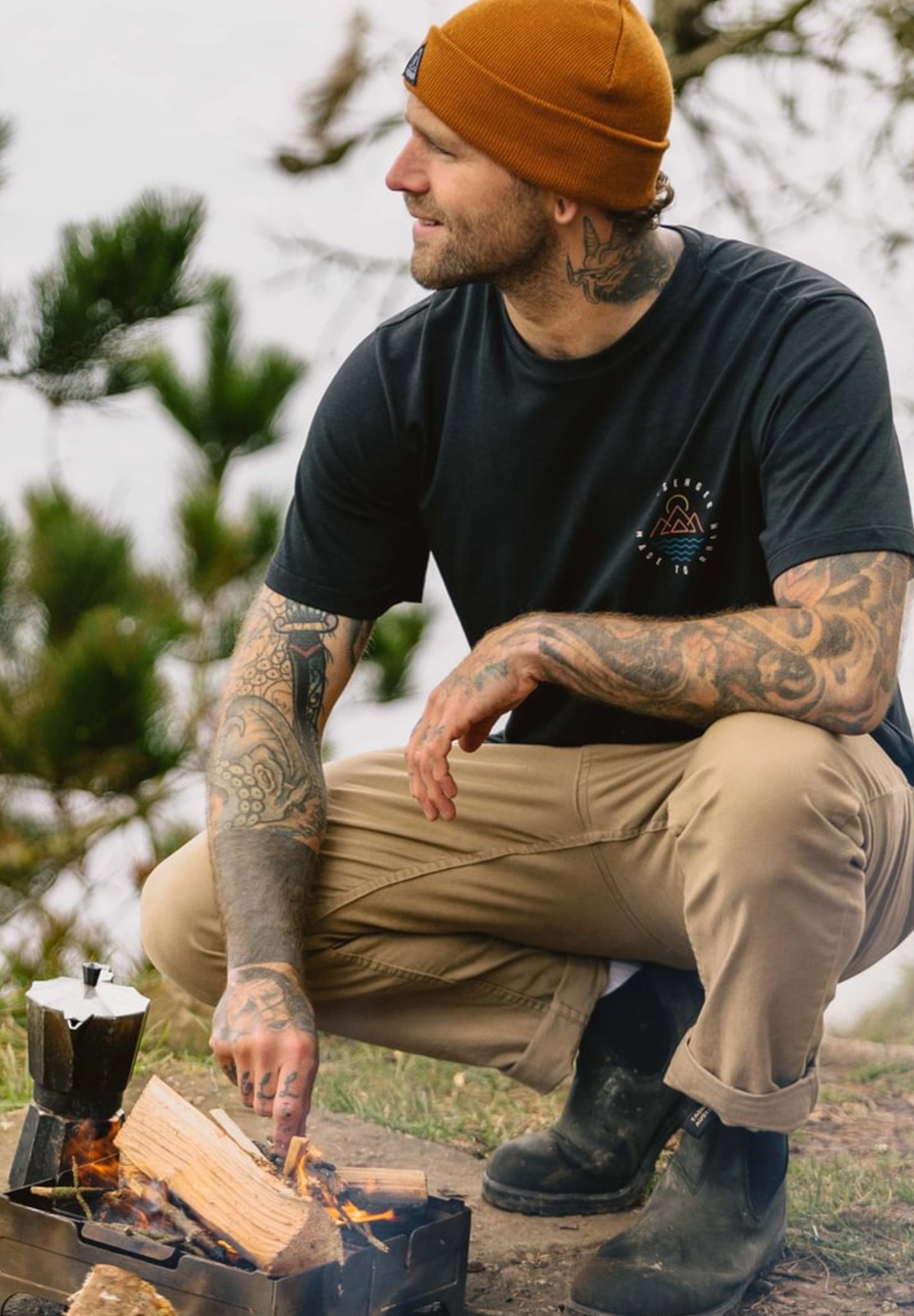 PASSENGER - Escapism Recycled Cotton T-Shirt - Black - BACKYARD