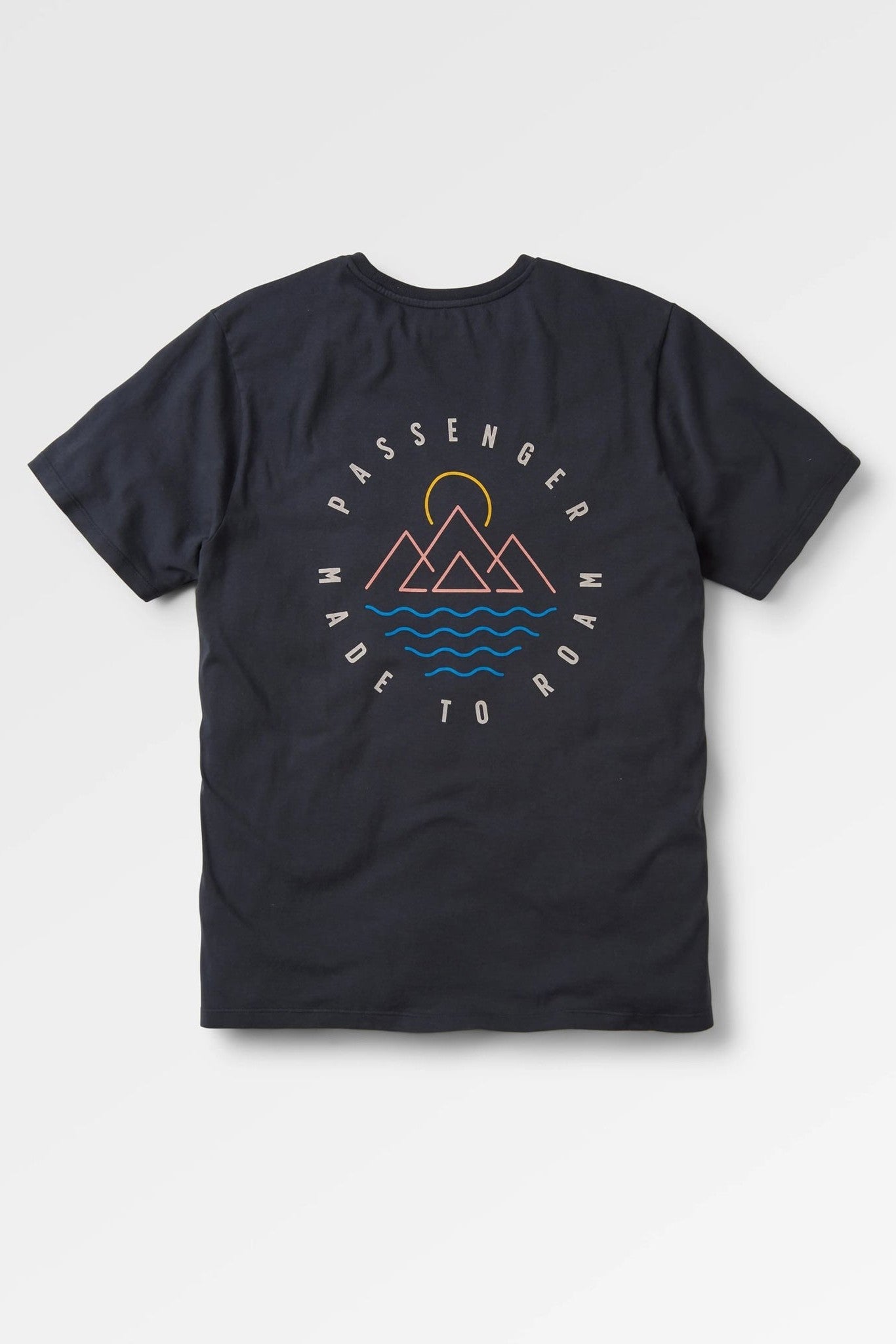 PASSENGER - Escapism Recycled Cotton T-Shirt - Black - BACKYARD