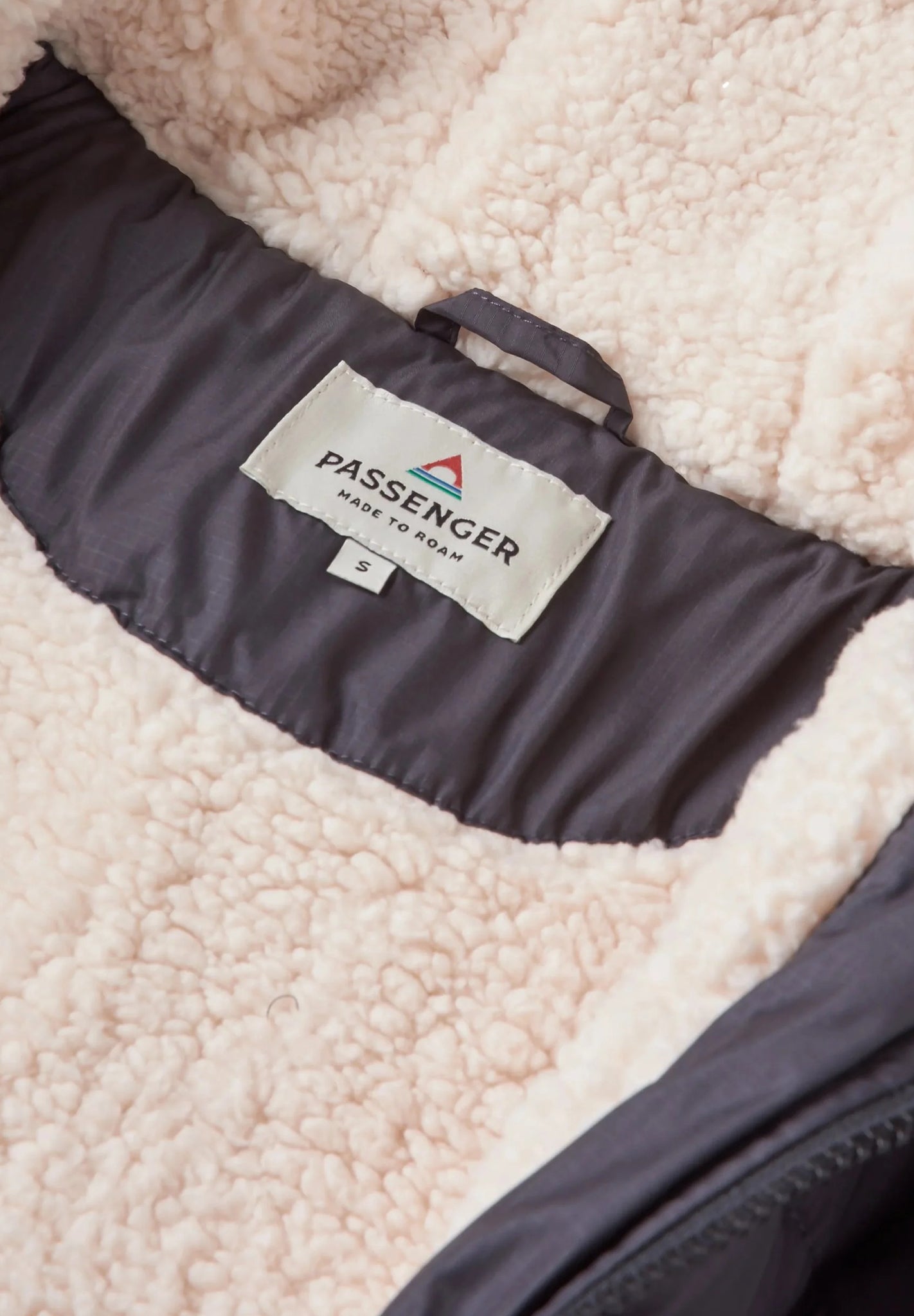 PASSENGER - Kinsey Recycled 2.0 Jacket - Phantom Black - BACKYARD