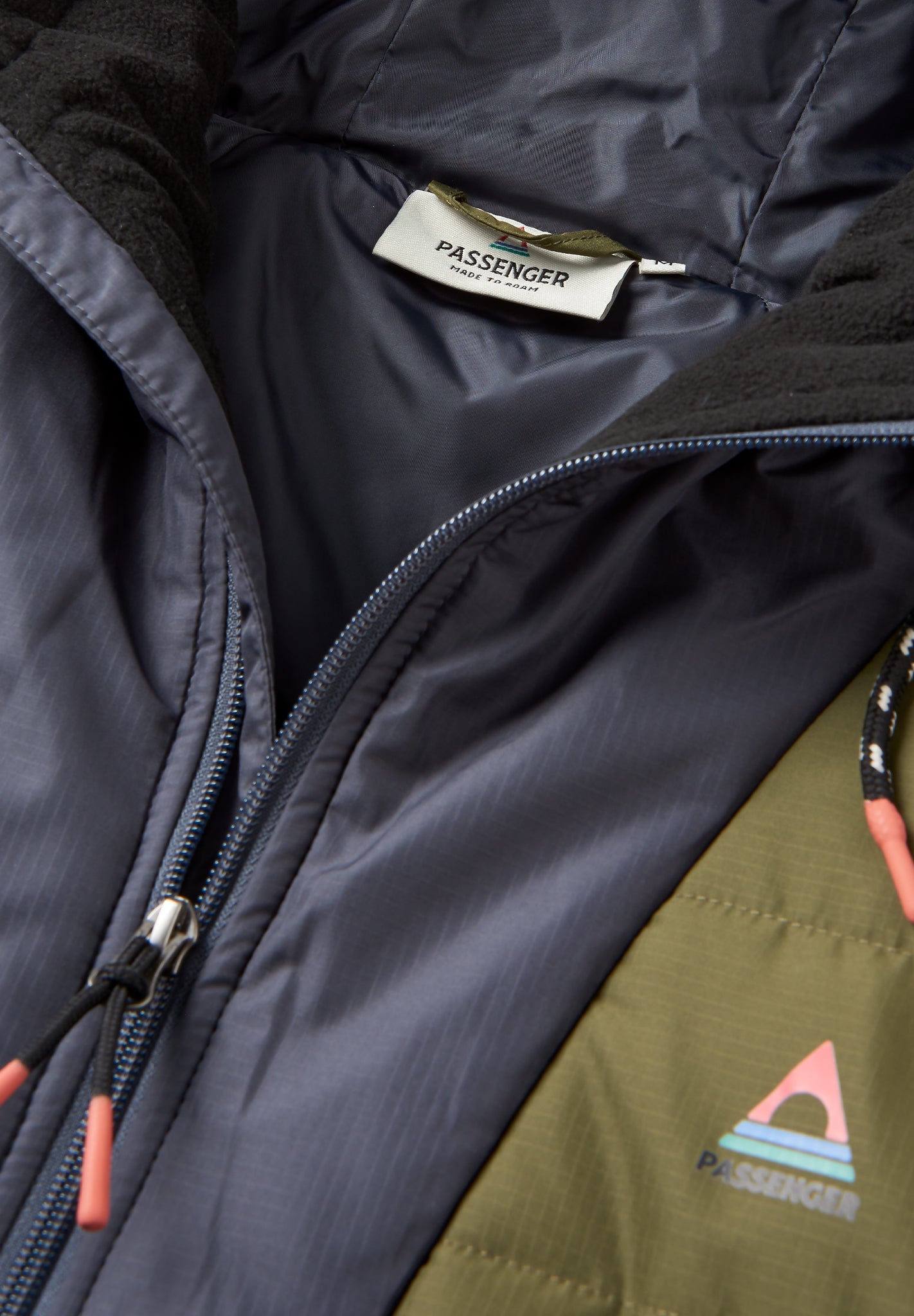 PASSENGER - Oceanic Recycled Insulated 1/2 Zip Jacket - Black Khaki - BACKYARD