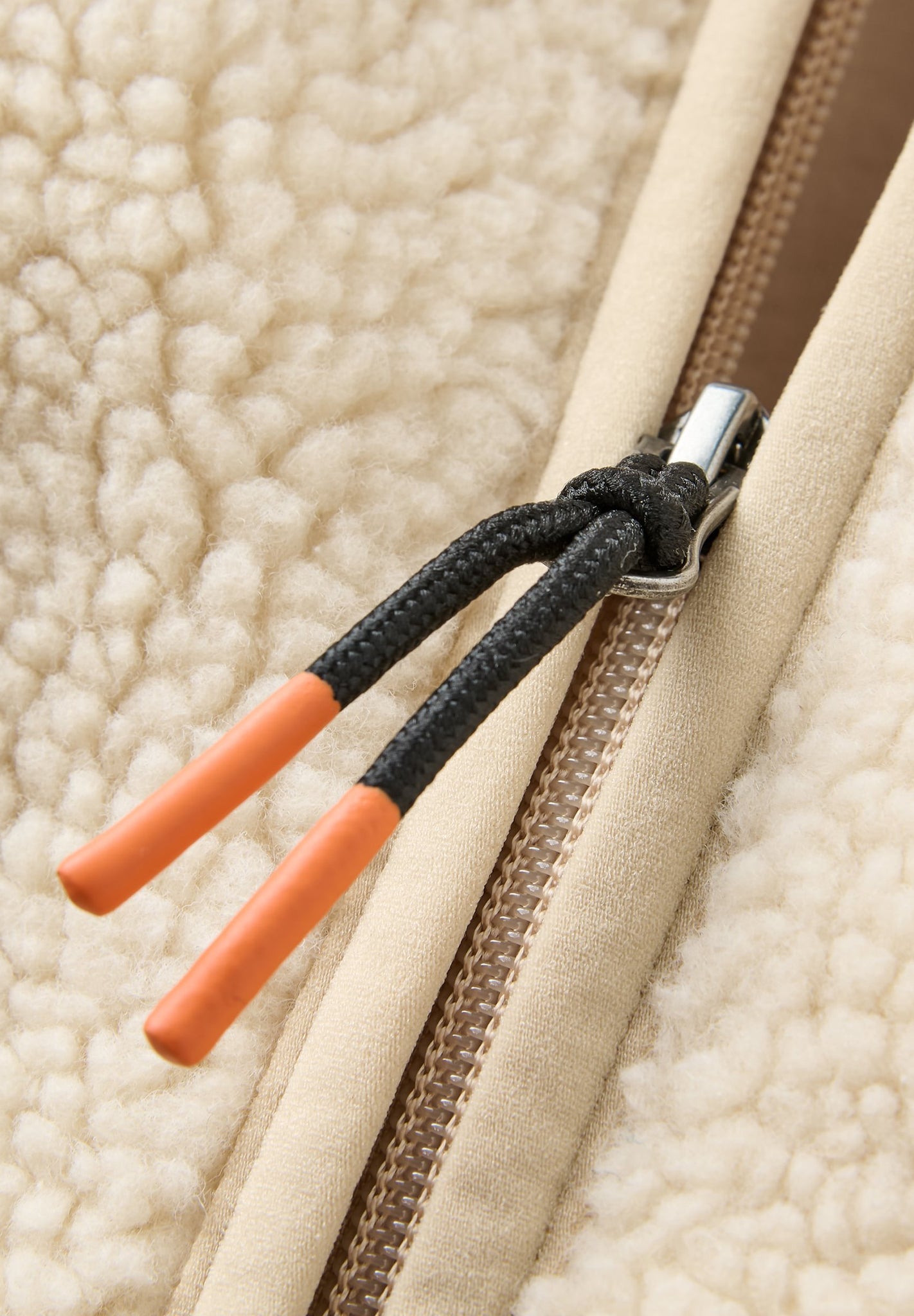 PASSENGER - Tawny Collarless Deep - Pile Sherpa Gilet - Oat - BACKYARD