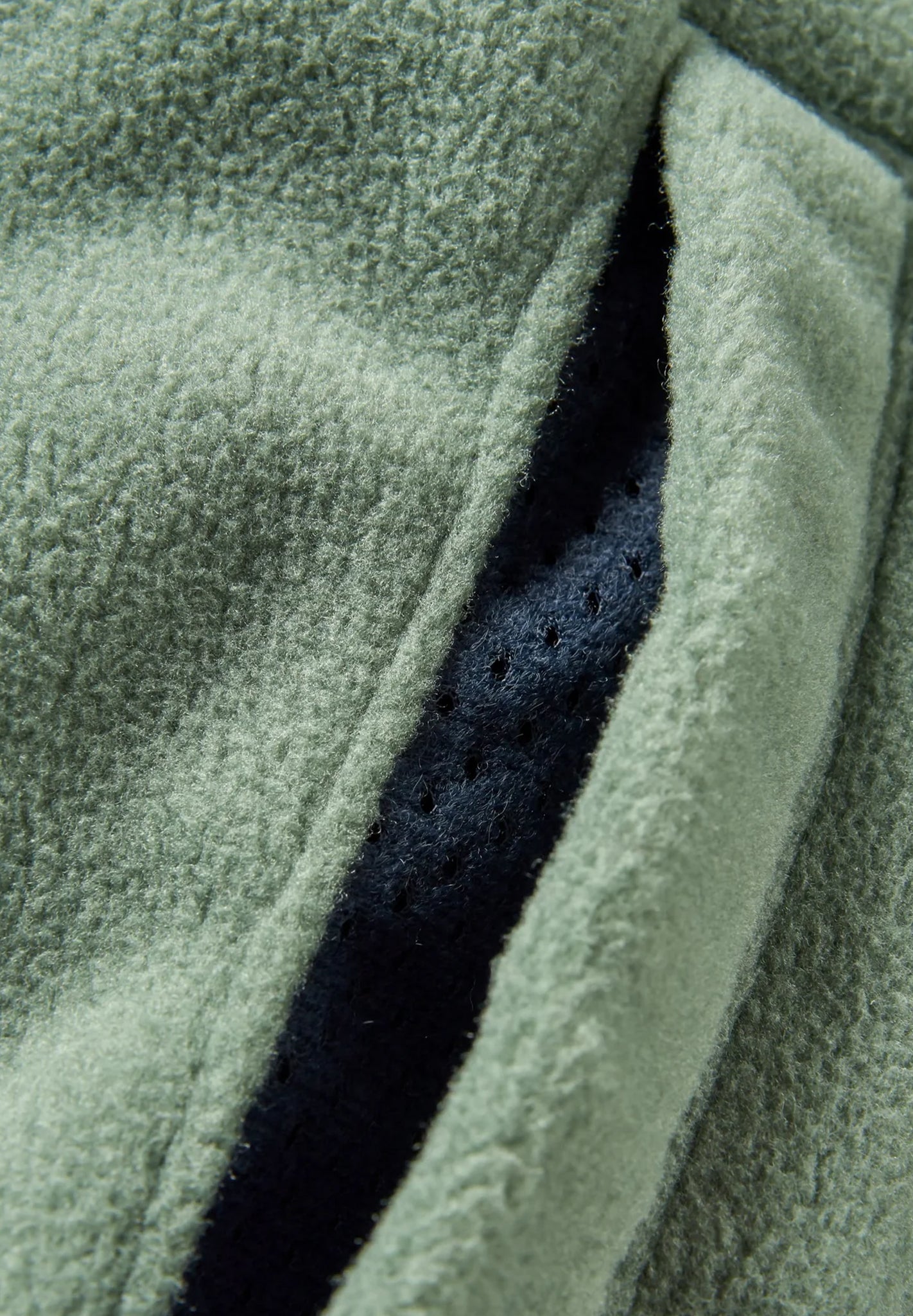 PASSENGER - Woodland Hooded 1/2 Zip Recycled Polar Fleece - Black Dark Forest - BACKYARD