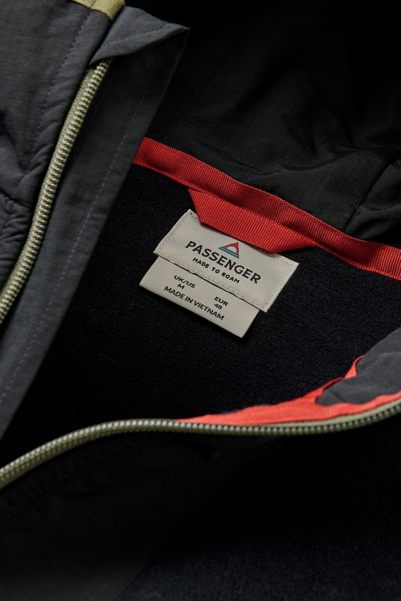 PASSENGER - Woodland Hooded 1/2 Zip Recycled Polar Fleece - Black Khaki - BACKYARD