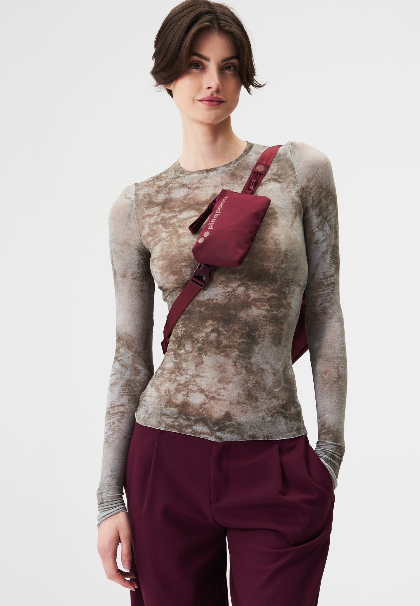 PINQPONQ - Aksel Hipbag - Changeant Glazed Red - BACKYARD