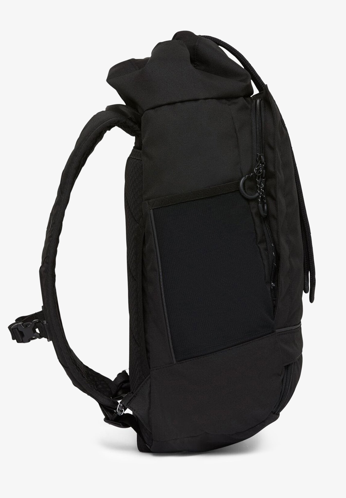 PINQPONQ - Blok Medium - Rooted Black - BACKYARD