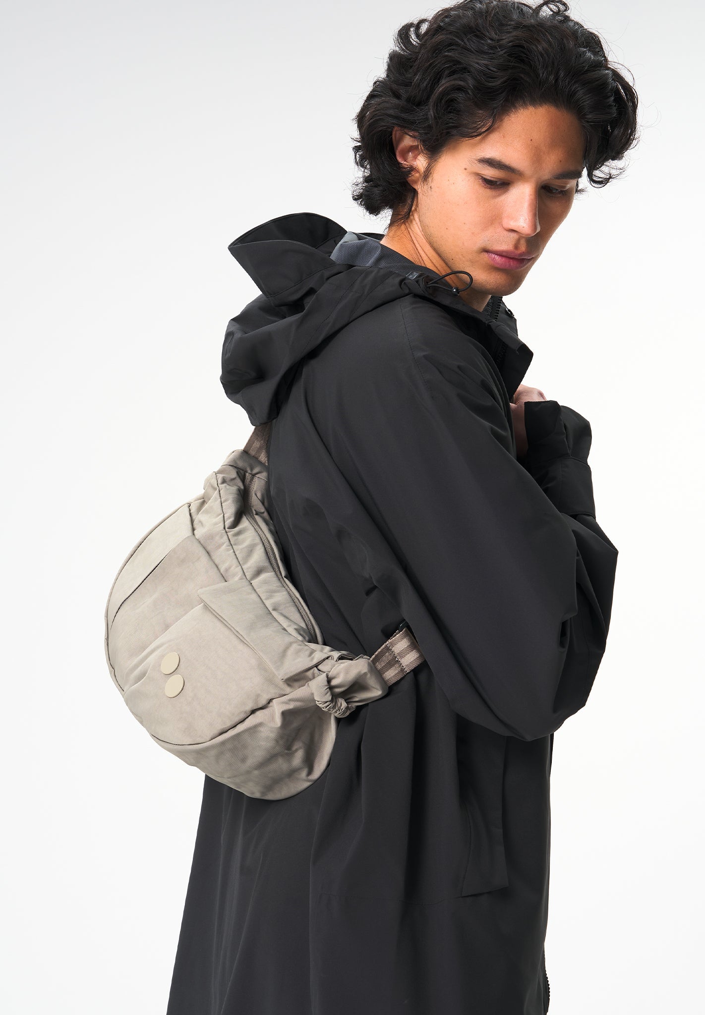 PINQPONQ - Krumm Medium - Crinkle Taupe - BACKYARD