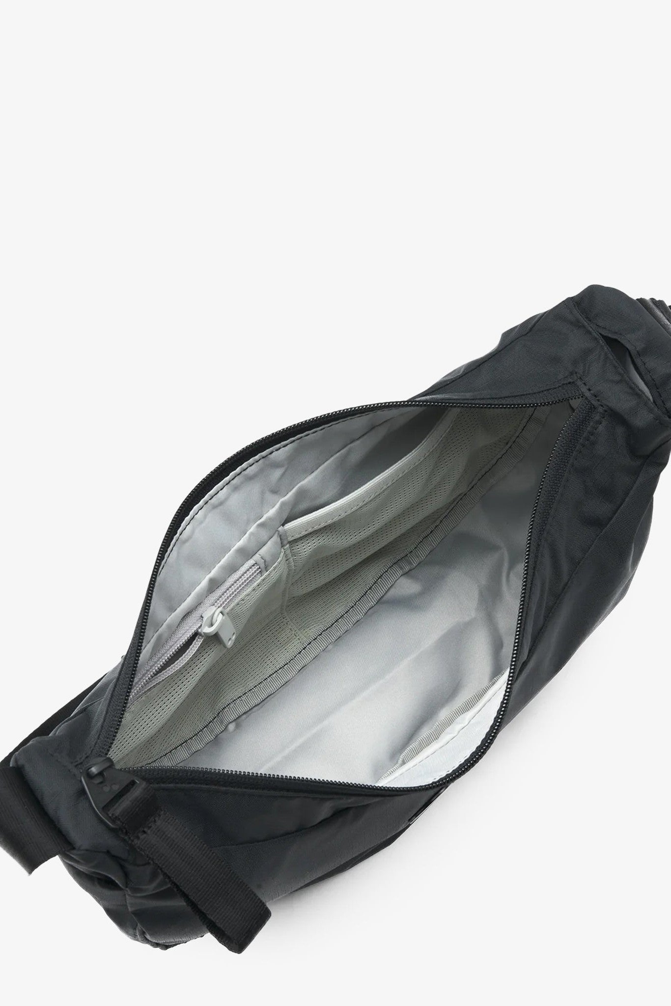 PINQPONQ - Krumm Small - Pure Black - BACKYARD