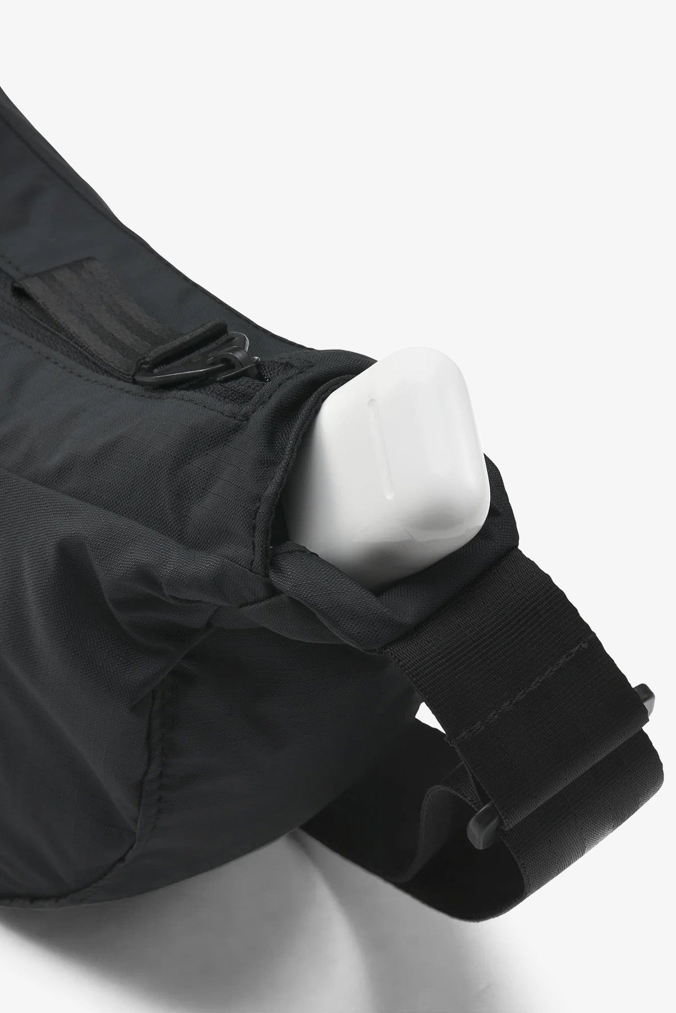 PINQPONQ - Krumm Small - Pure Black - BACKYARD