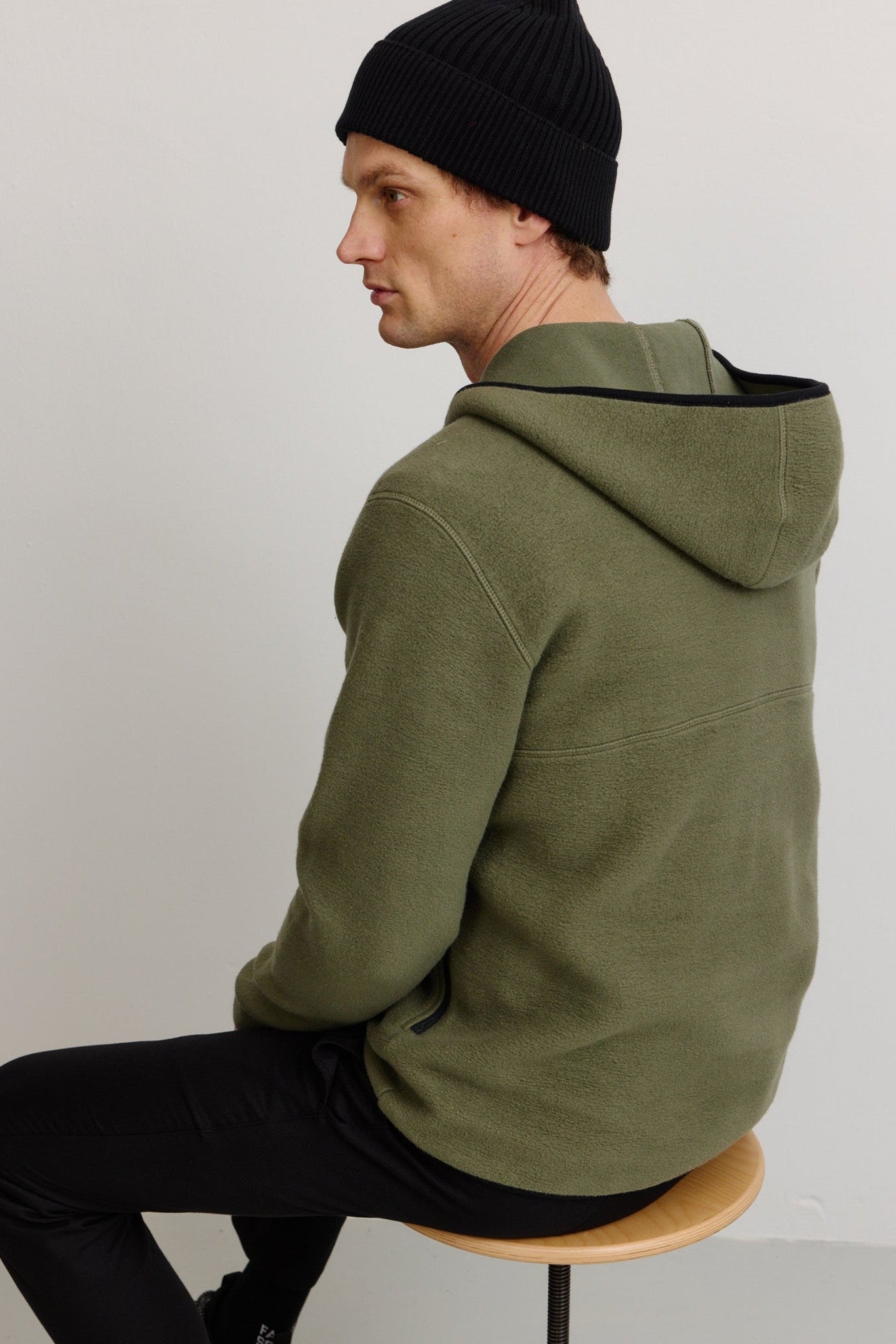 RECOLUTION - Caimito - Dark Khaki - BACKYARD