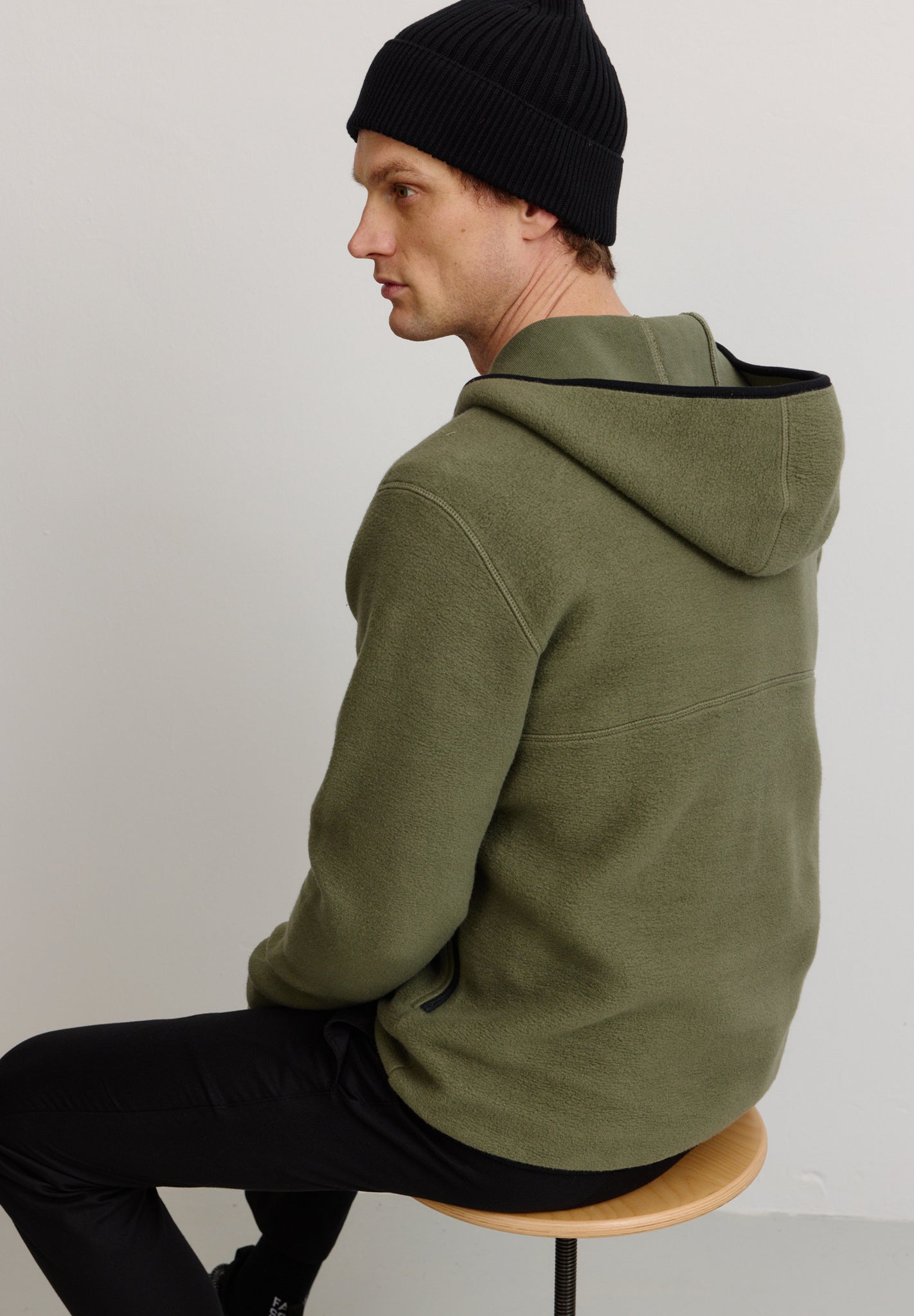 RECOLUTION - Caimito - Dark Khaki - BACKYARD