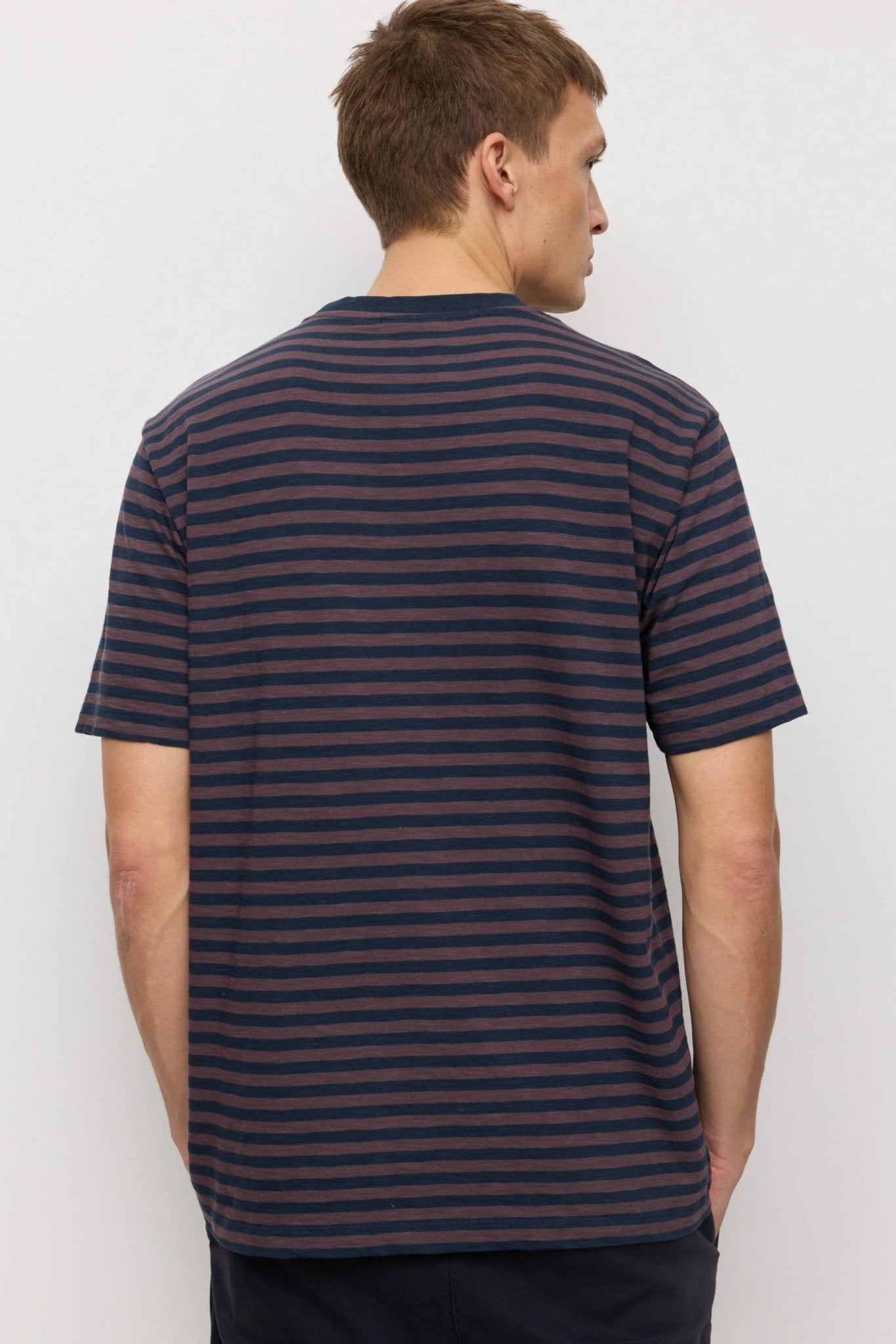 RECOLUTION-Delonix Stripes-Dark Grape-BACKYARD