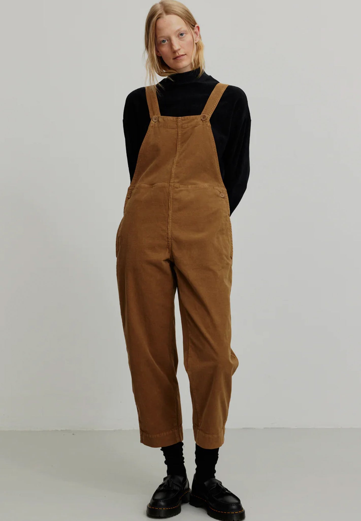 RECOLUTION - Ginger - Larch Brown - BACKYARD