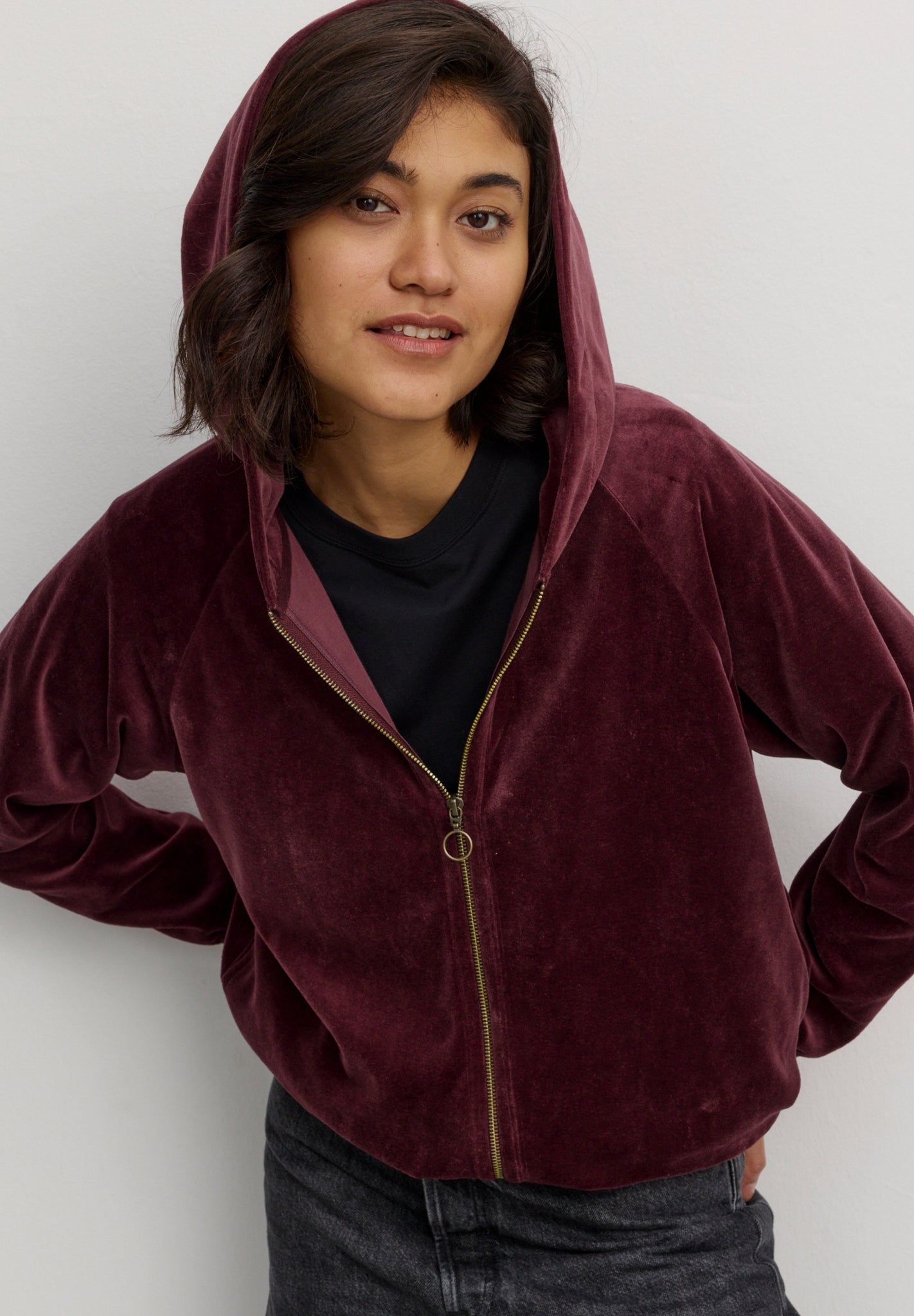 RECOLUTION - Heliconia - Dark Plum - BACKYARD