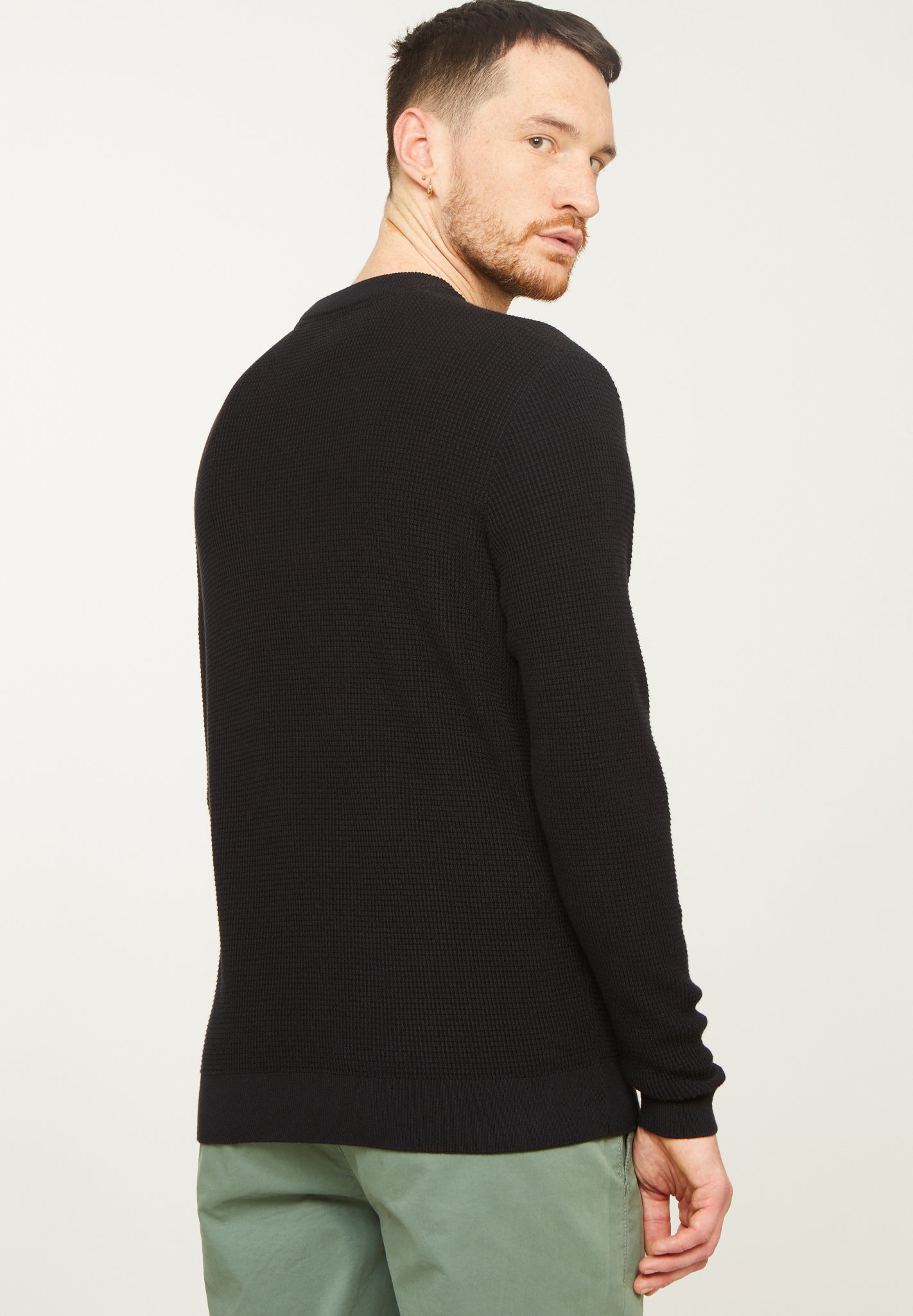 RECOLUTION - Lupin - Black - BACKYARD