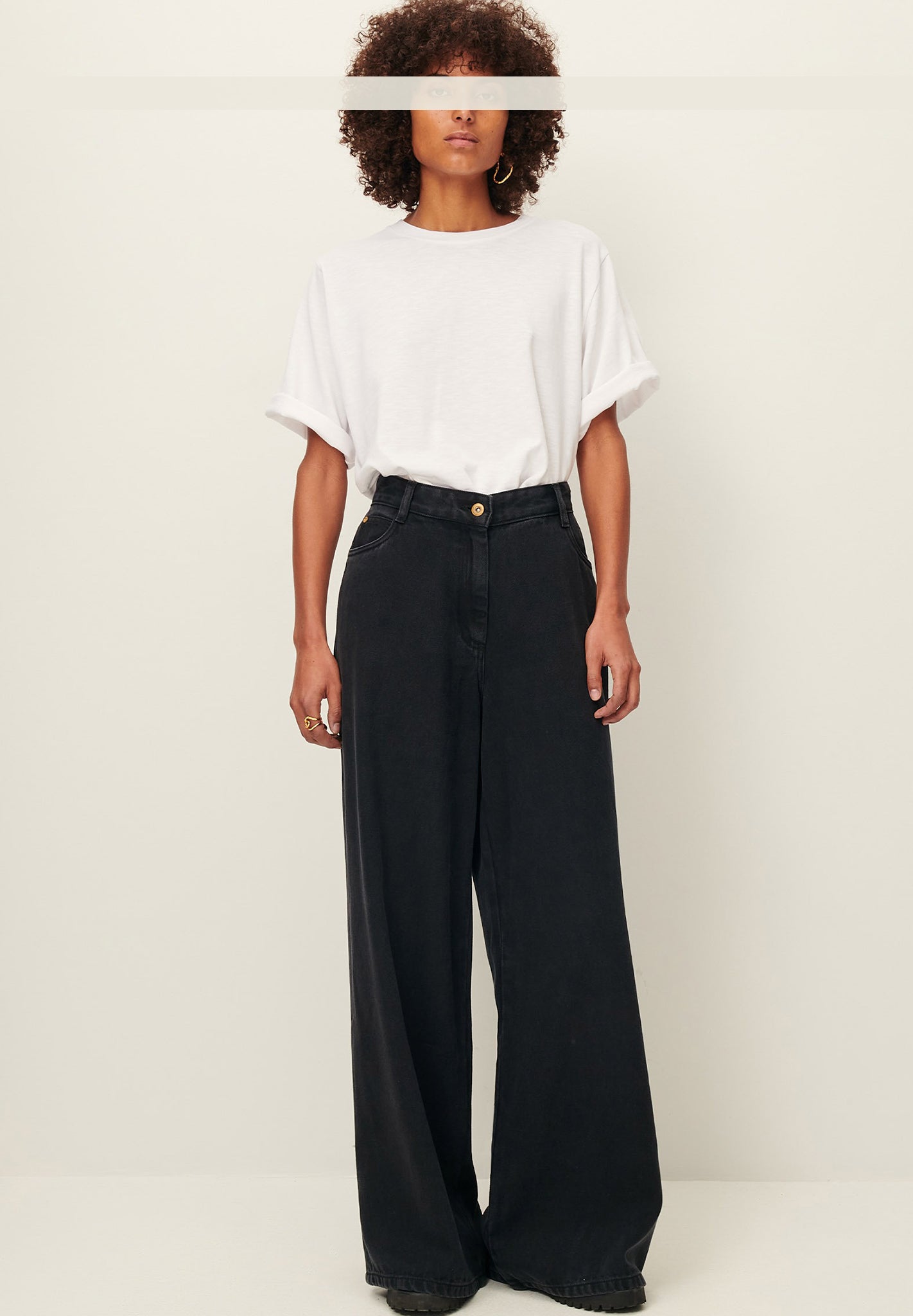 SESSUN - Dalt - Black - BACKYARD