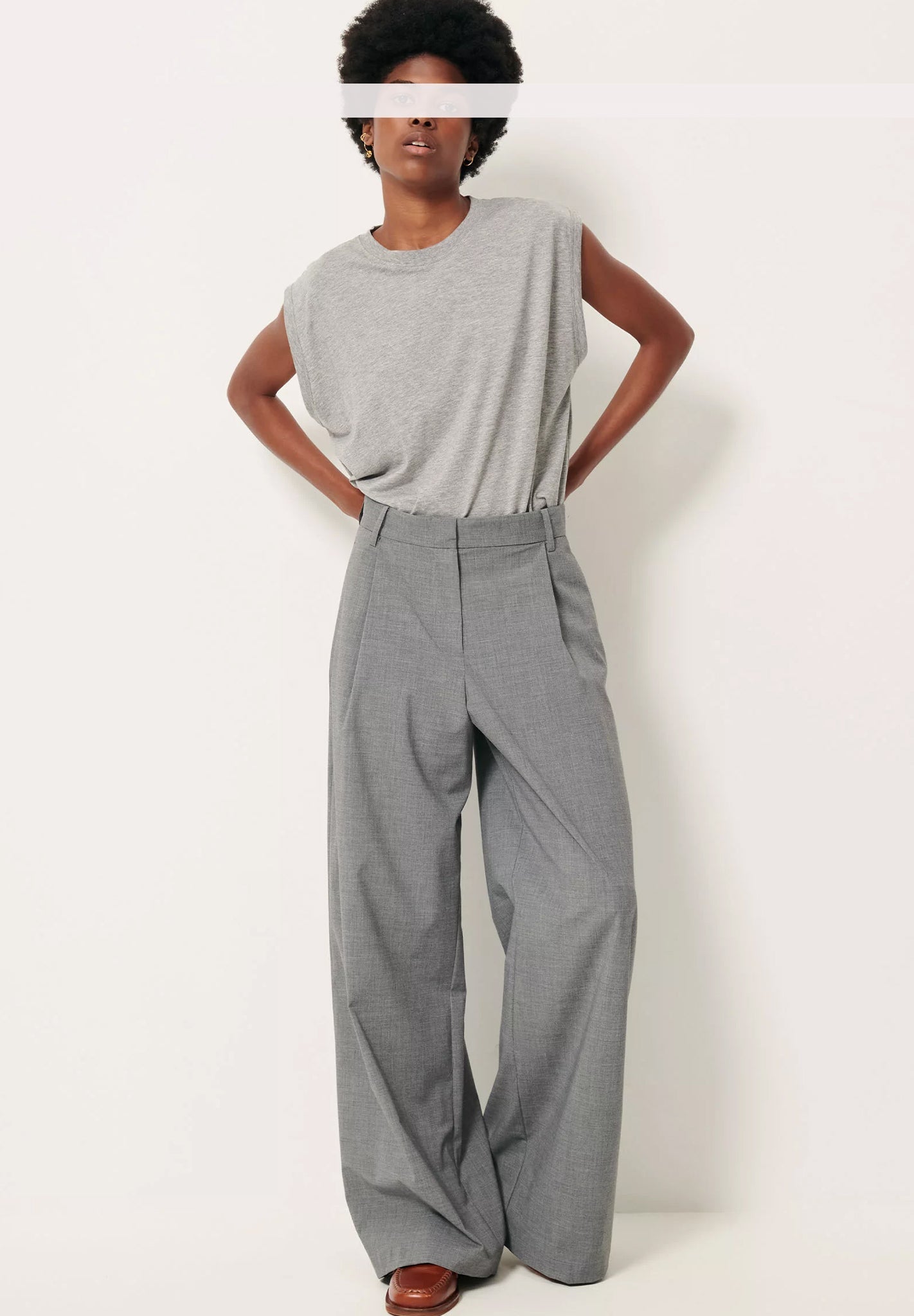 SESSUN - Deedoo - Mid Grey - BACKYARD