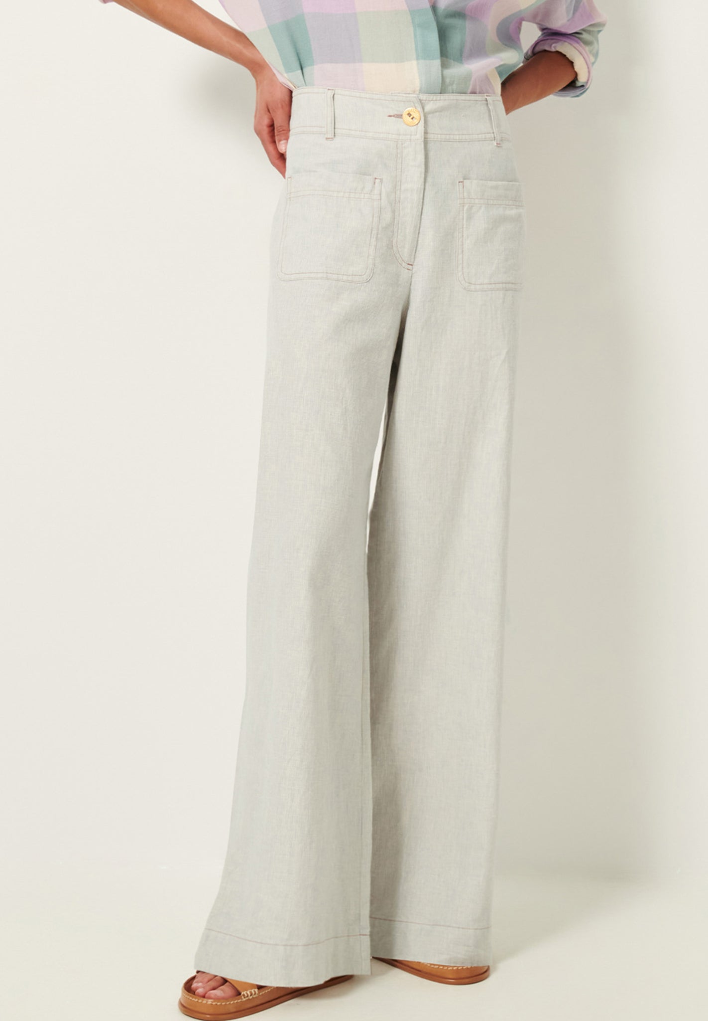 SESSUN - Manhatti - Icy - BACKYARD