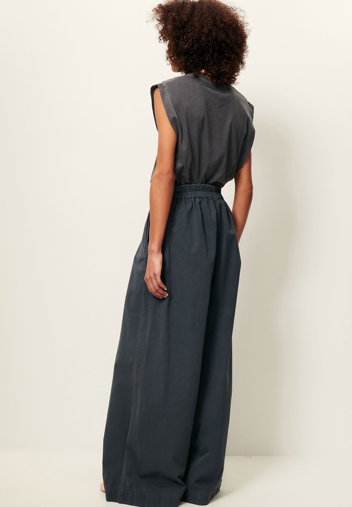 SESSUN - Orlando - Half Moon - BACKYARD