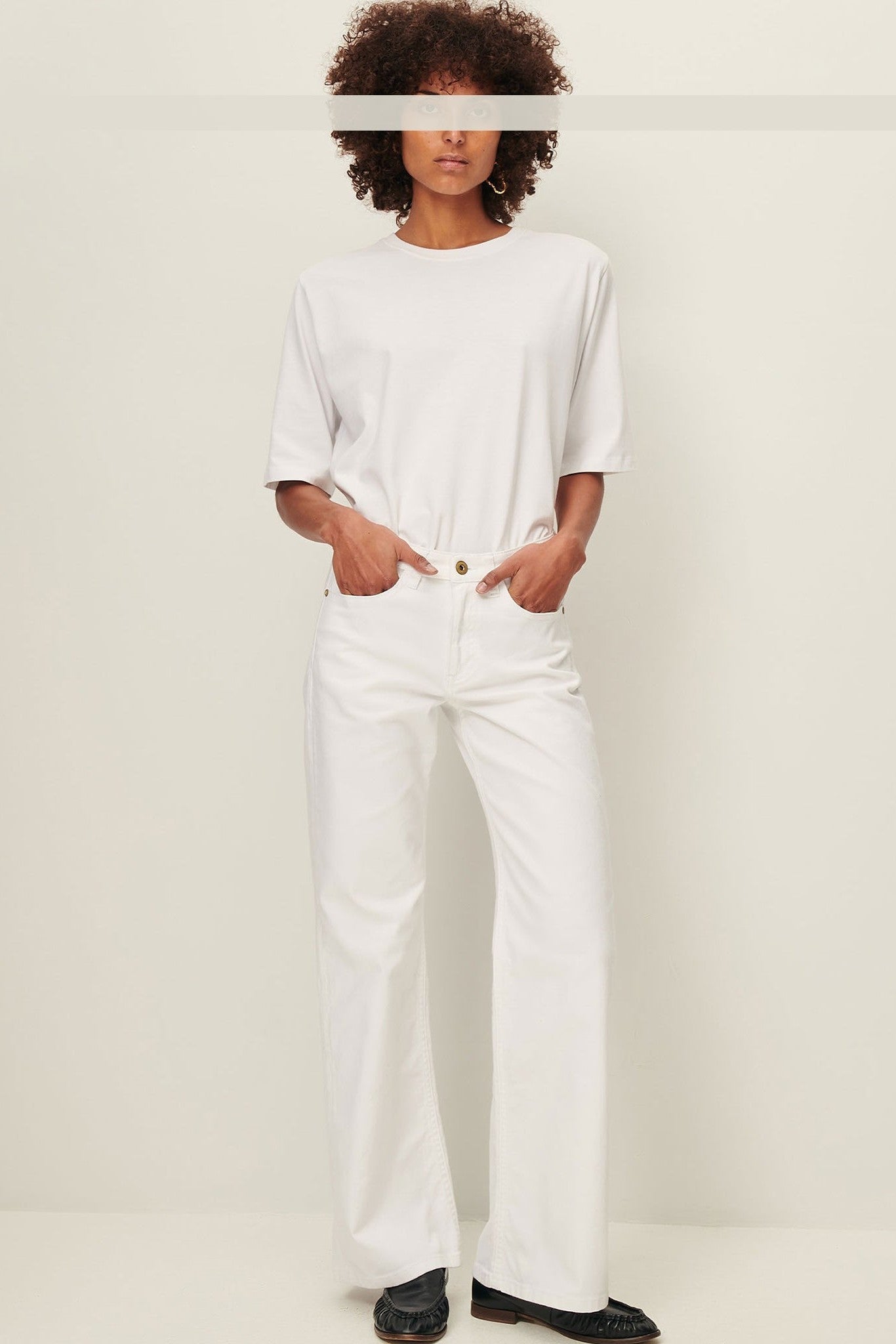 SESSUN - Vega - Optical White - BACKYARD