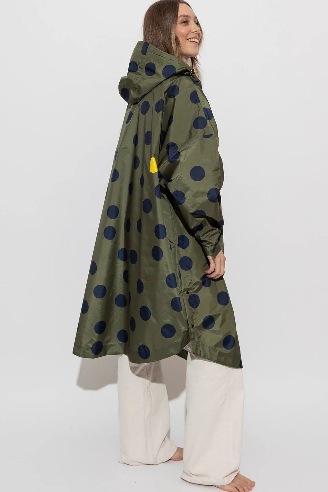 Raincoat Dots