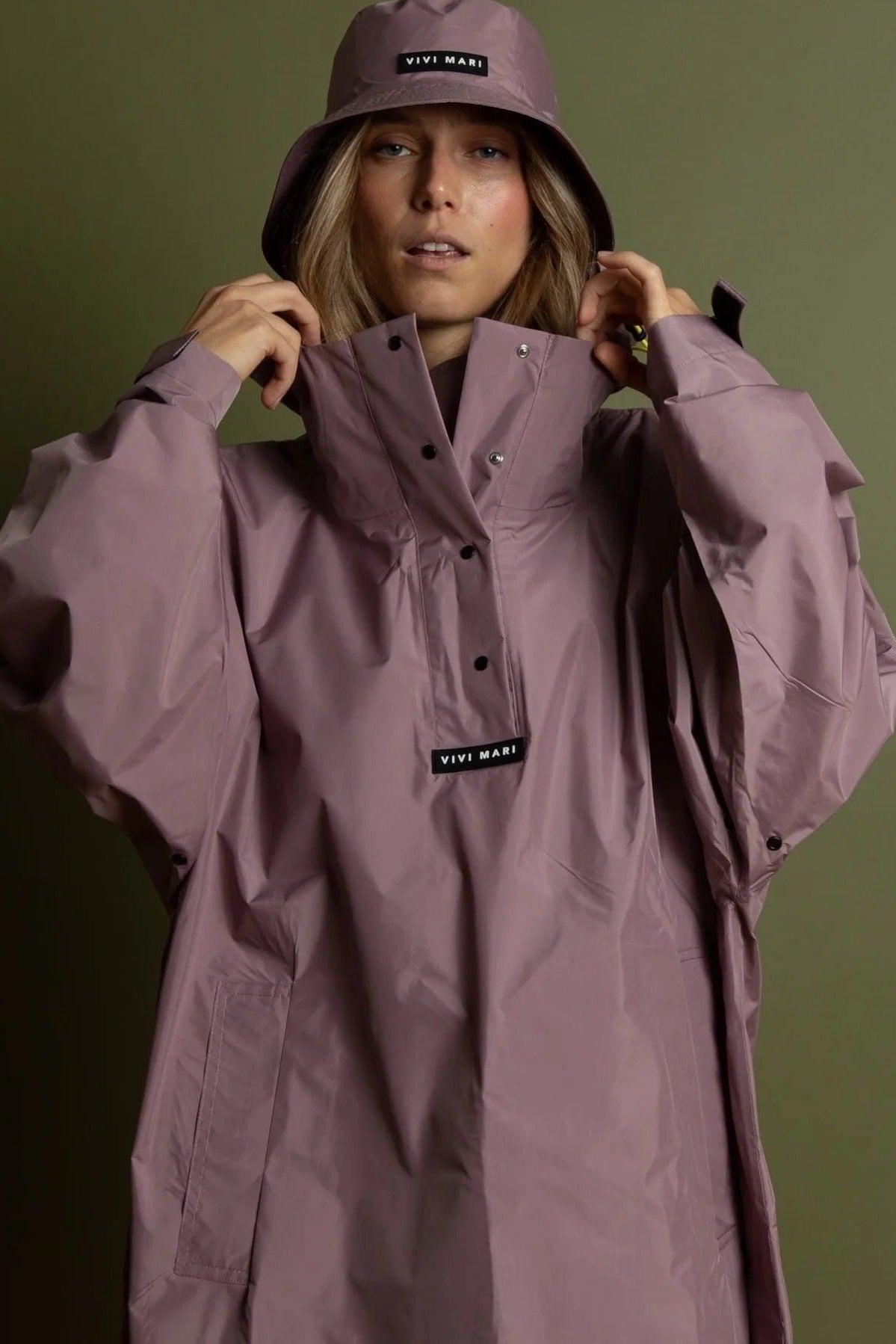 Raincoat Solid