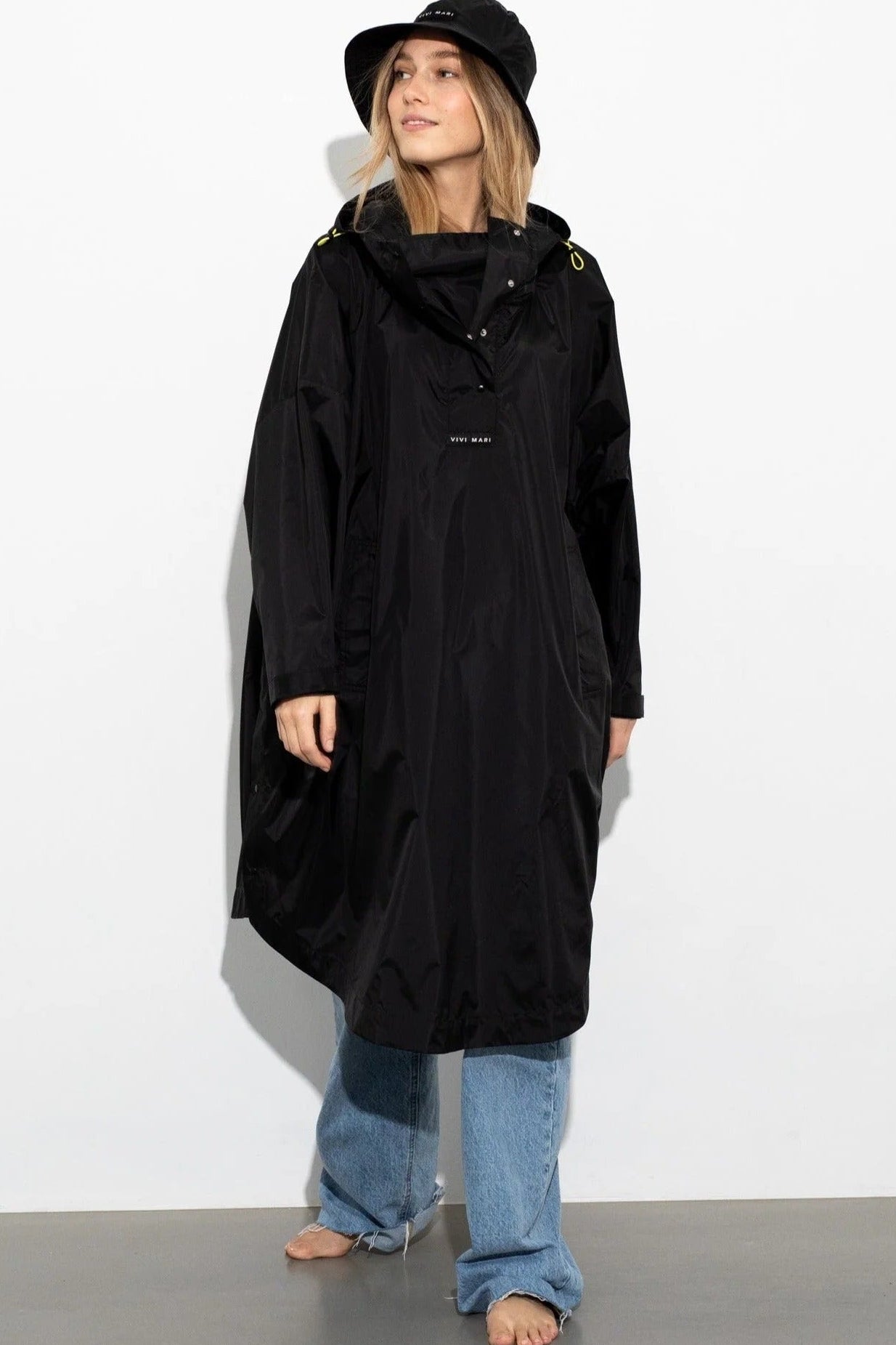 Raincoat Solid