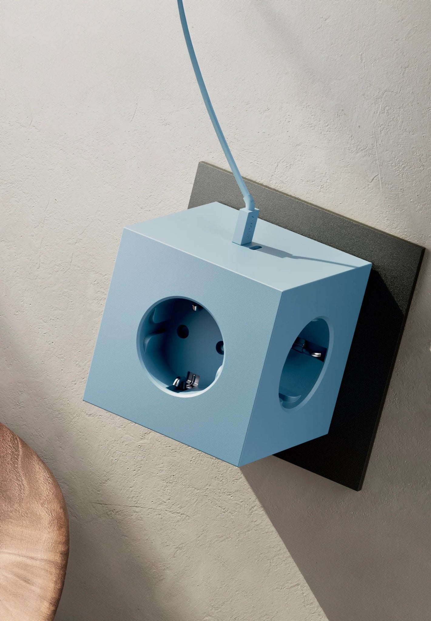 AVOLT - Square 2 - Ocean Blue - BACKYARD