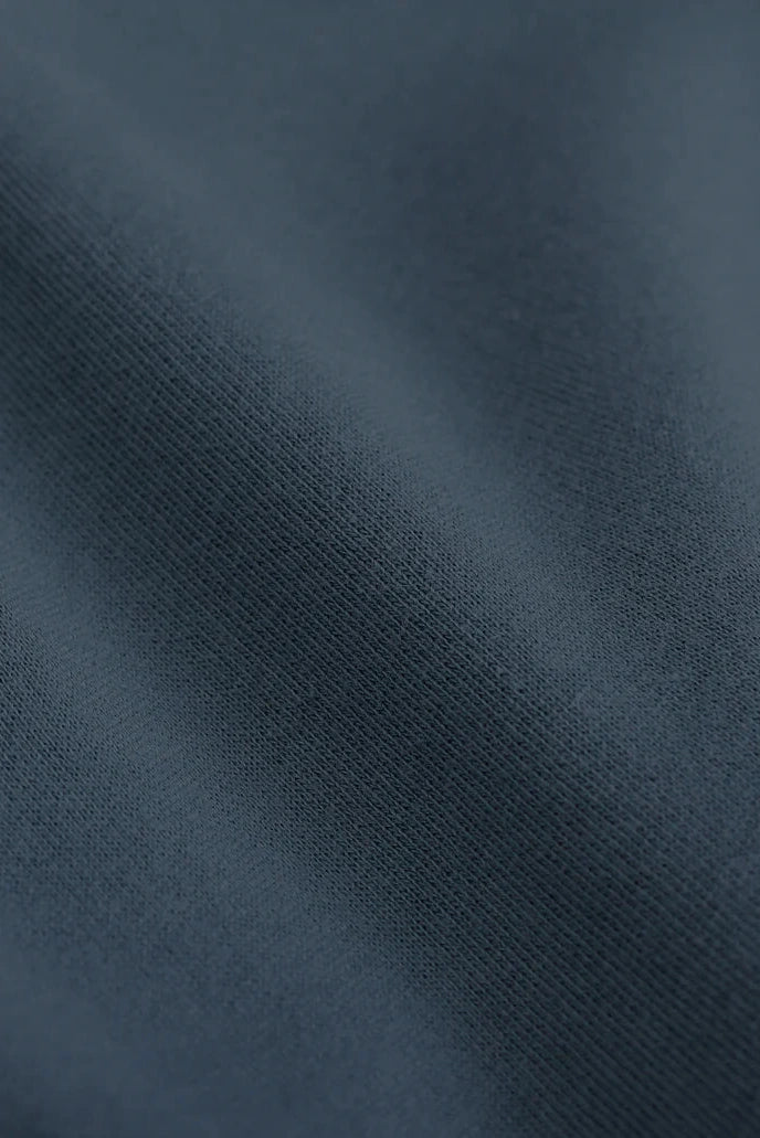 COLORFUL STANDARD - Classic Organic Crew - Petrol Blue - BACKYARD