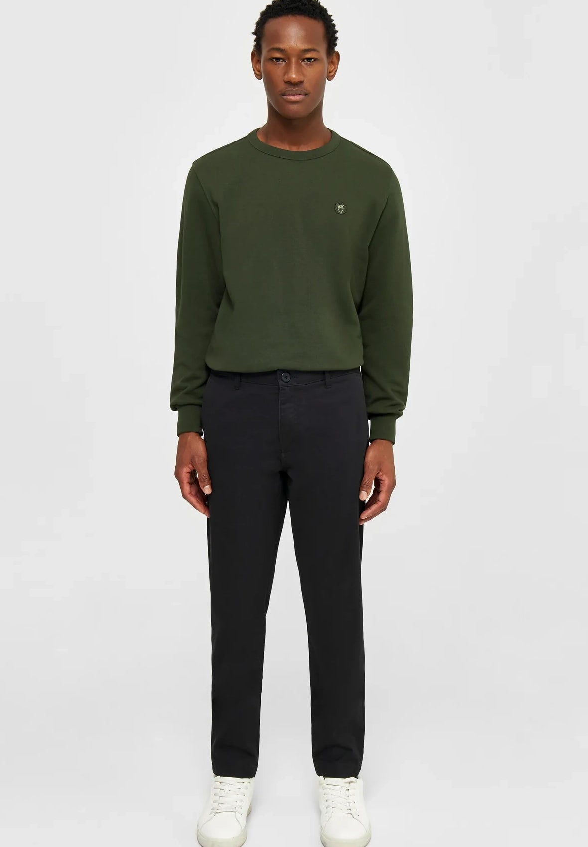 KNOWLEDGE COTTON - Luca Slim Twill Chino Pants - Black Jet - BACKYARD