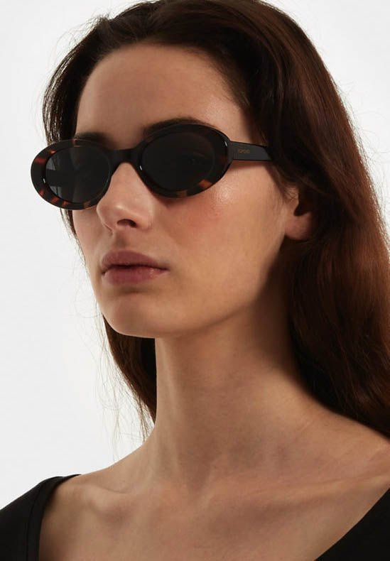 KOMONO - Ana - Tortoise - BACKYARD