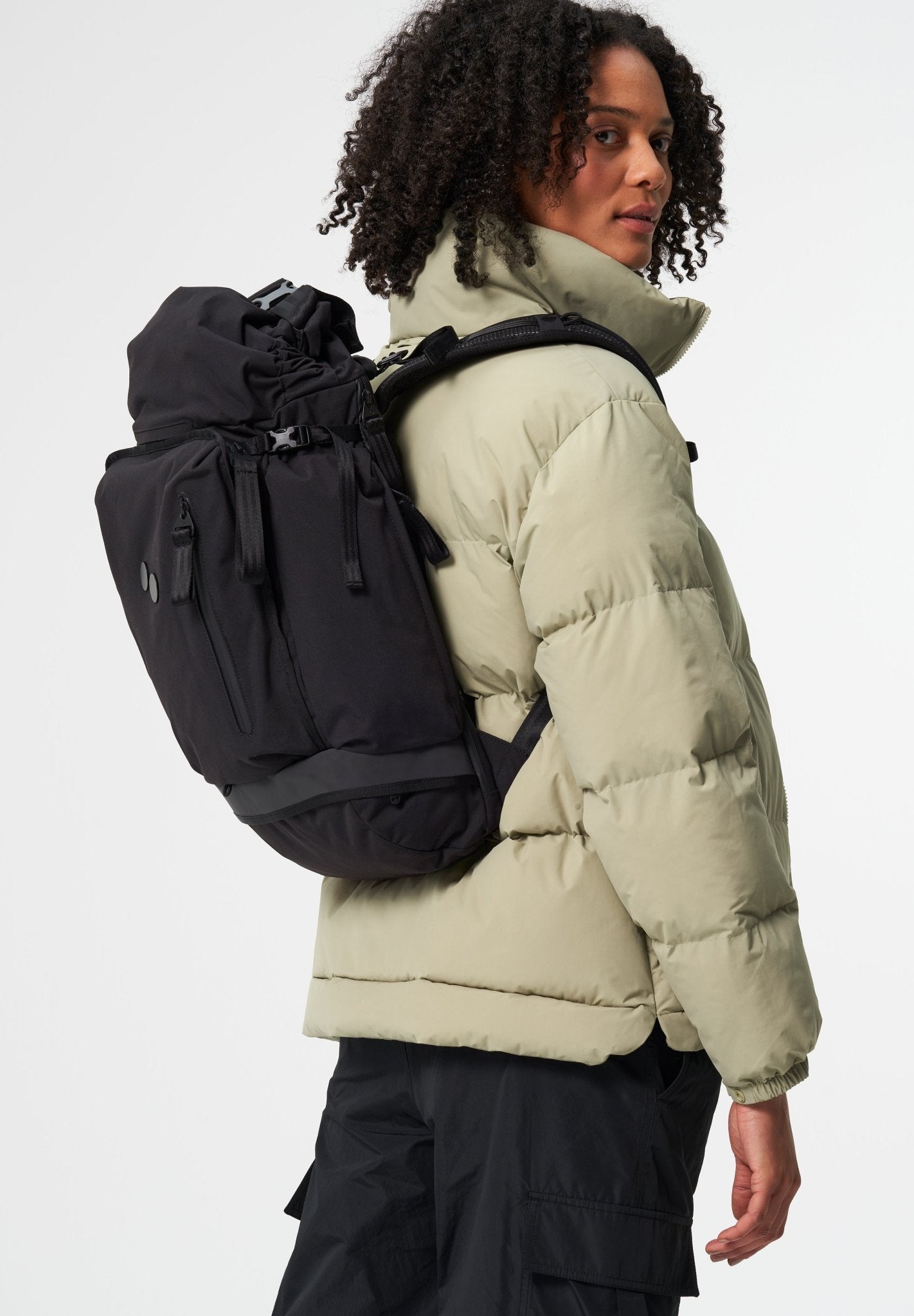 PINQPONQ - Komut Medium - Solid Black - BACKYARD